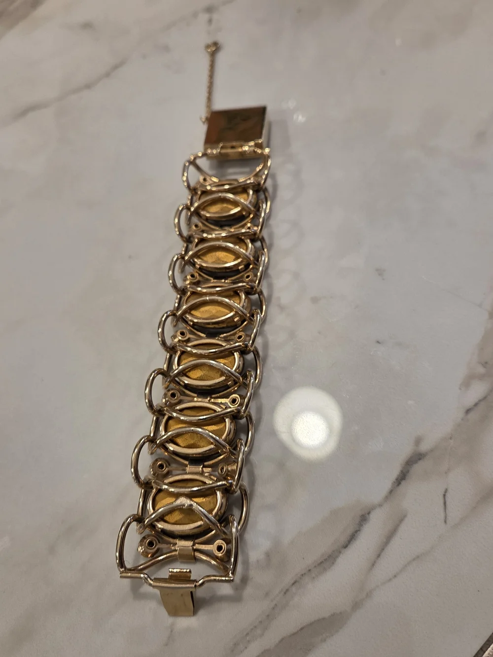 Gold Bracelet with Deep Purple Gemstones and Clear Accents - Picture 6 of 7